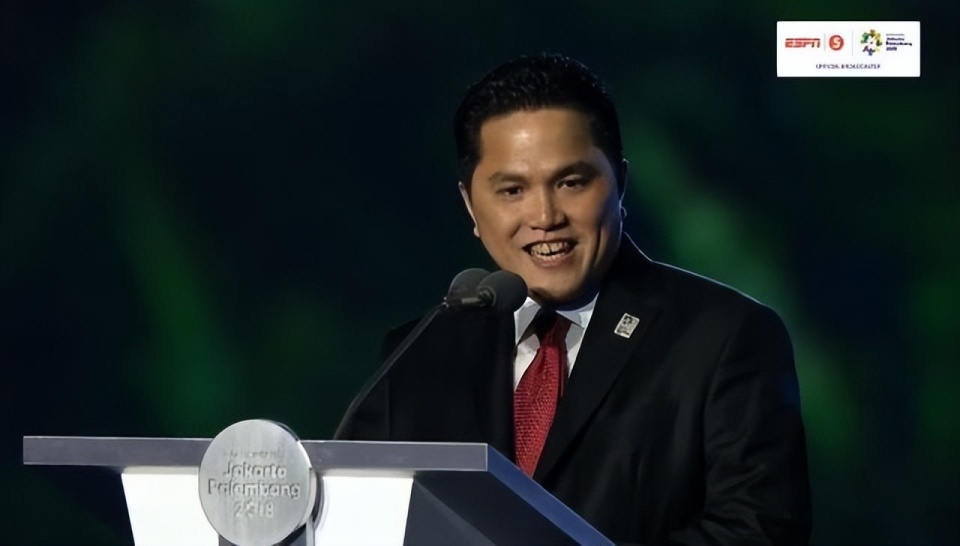 步棋是毁了, 踢球时 步棋是毁了, 踢球时